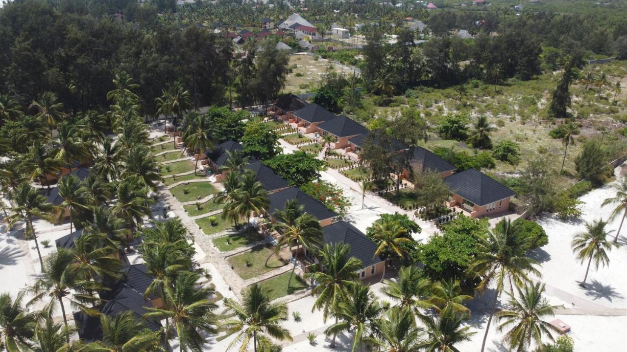 Vrclub Paje Palms Beach Resort Екстер'єр фото