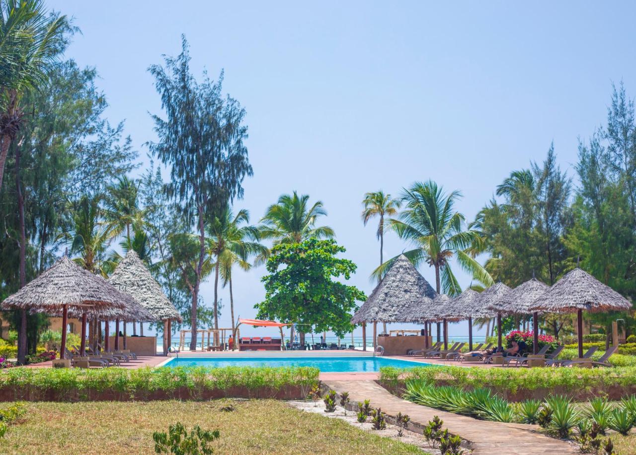 Vrclub Paje Palms Beach Resort Екстер'єр фото